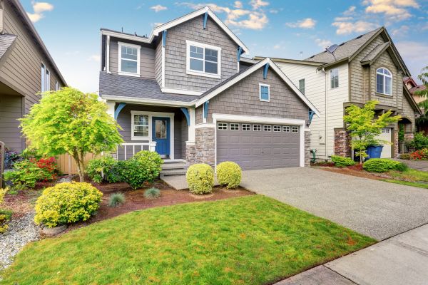 Curb Appeal Landscaping in Apache Junction